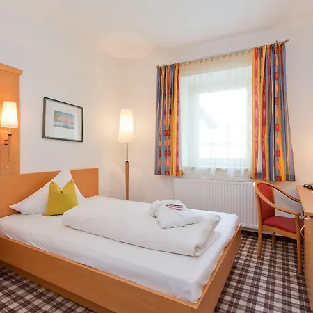 Zum Mohren Hotel 4*