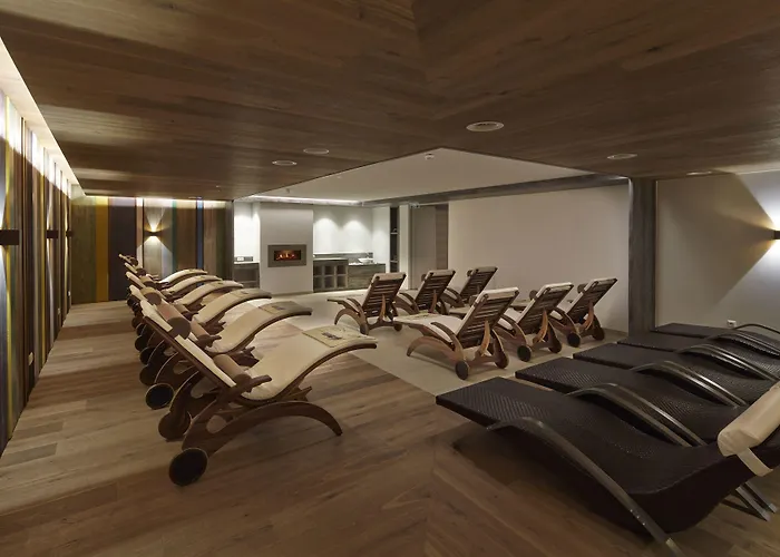 Zum Mohren Hotell 4*