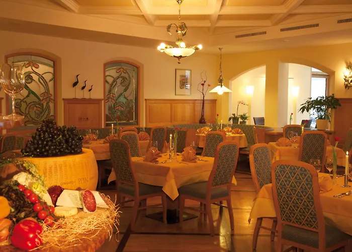 Hotell Zum Mohren 4*