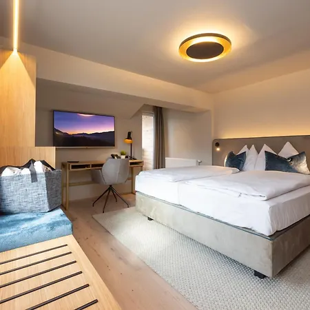 Hotel Zum Mohren 4*