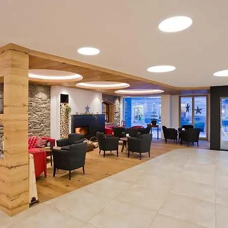 Hotel Zum Mohren 4*